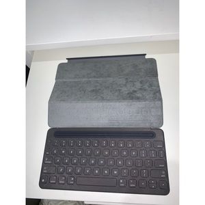 first generation ipad pro smart keyboard cover
